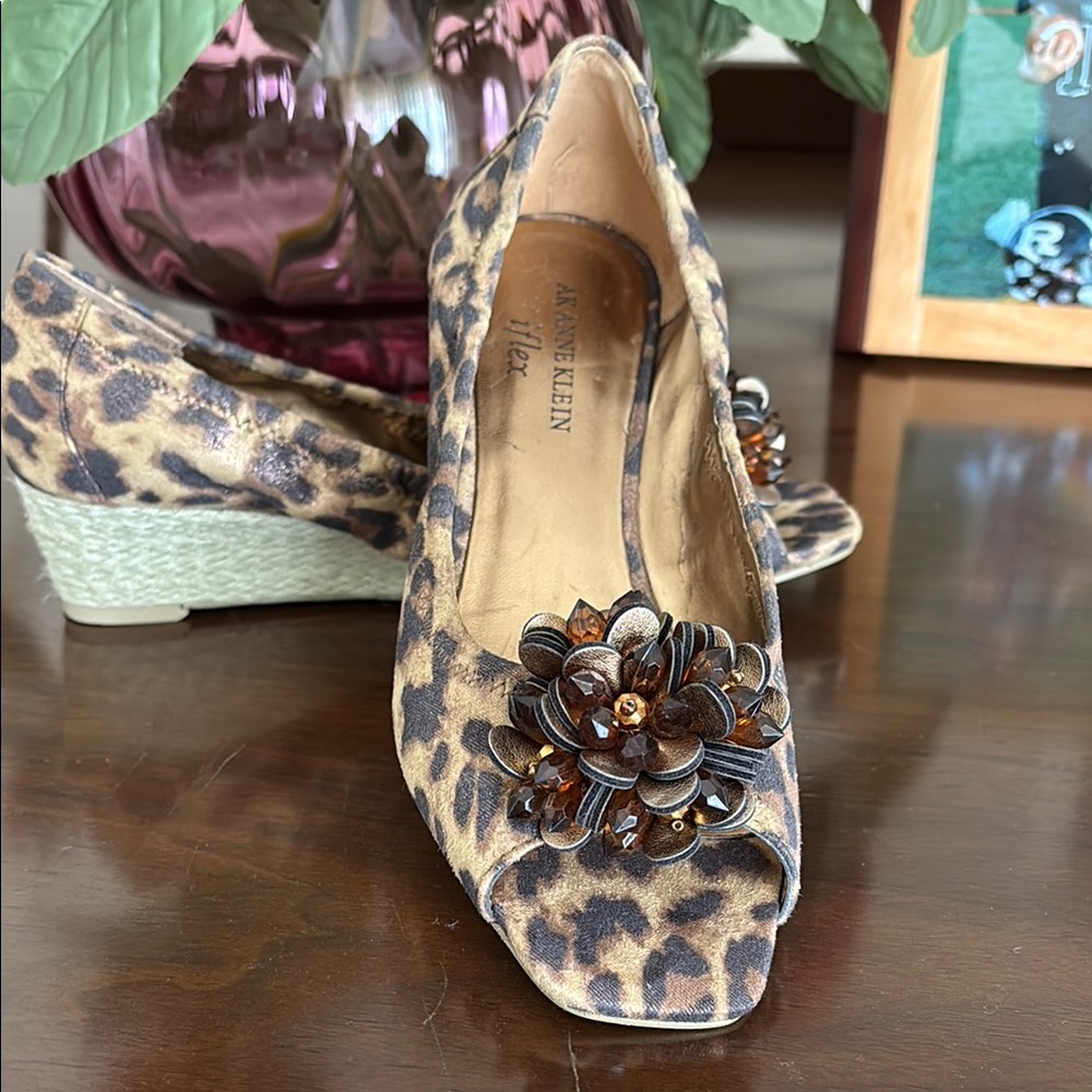 Anne Klein size 6